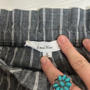 Gray shorts. work/ business/ comfy. Brand: Love Tree , Size: Small